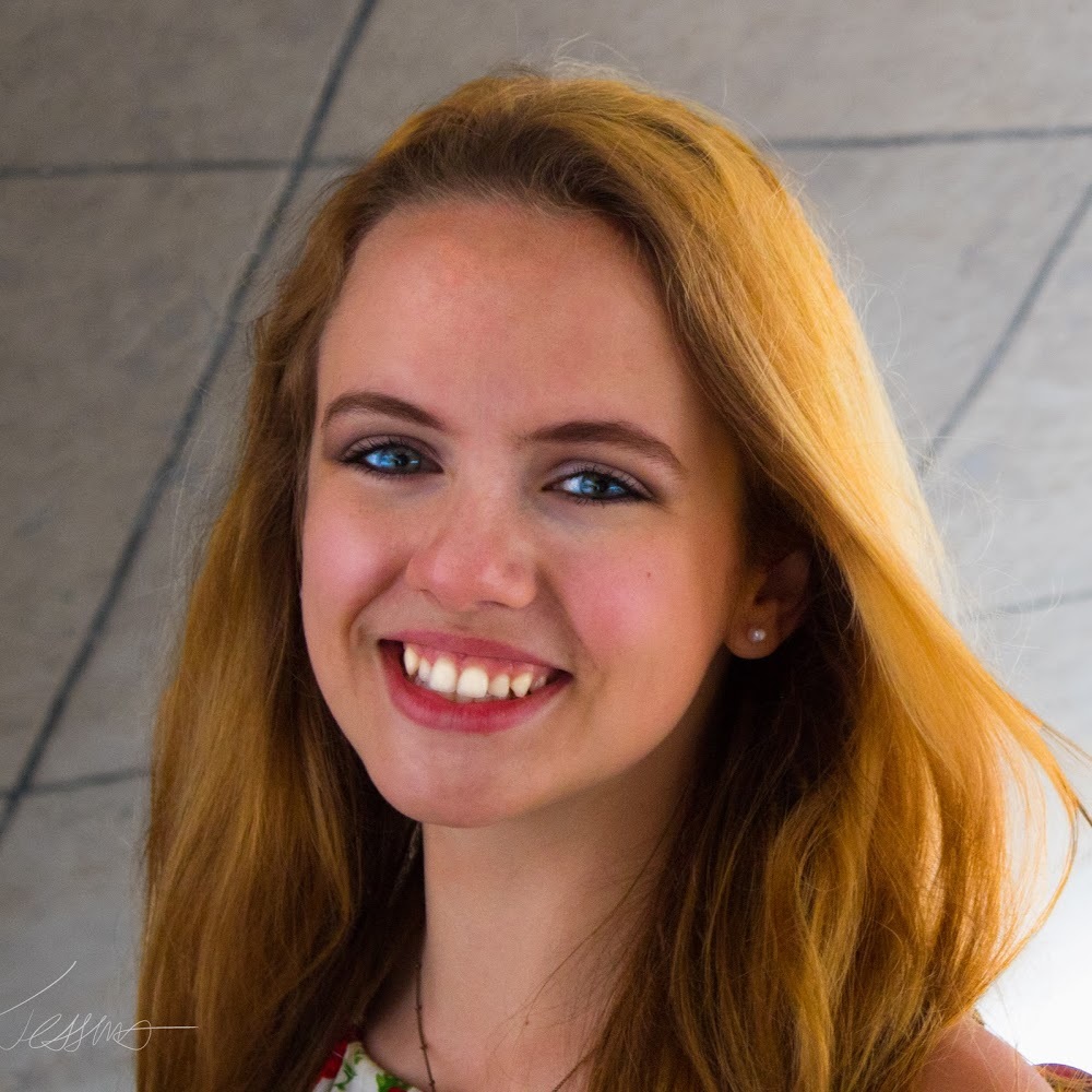 Meet your Posher, Abby